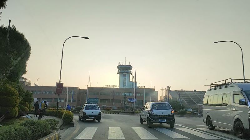 トリブバン国際空港